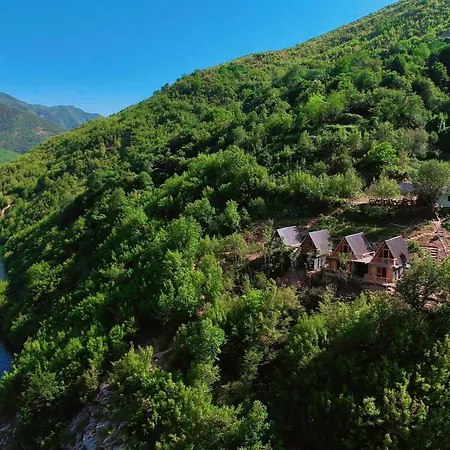 ゲストハウス Twin Komani Koman