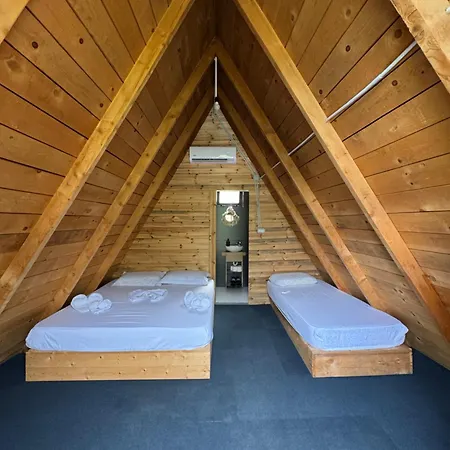 Pensjonat Twin Komani